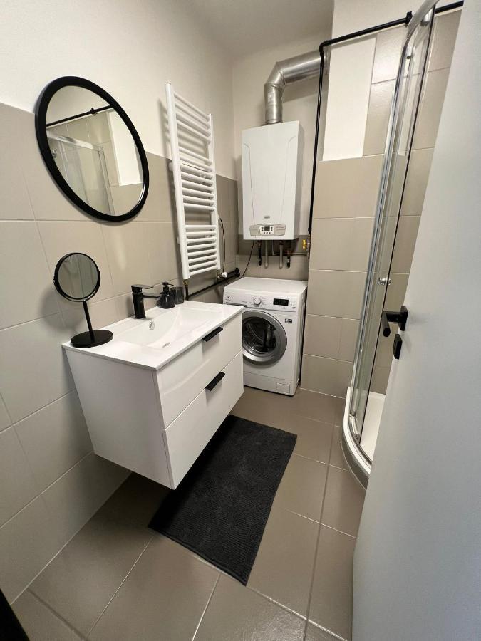 Apartman Opava S Parkovanim Ngoại thất bức ảnh