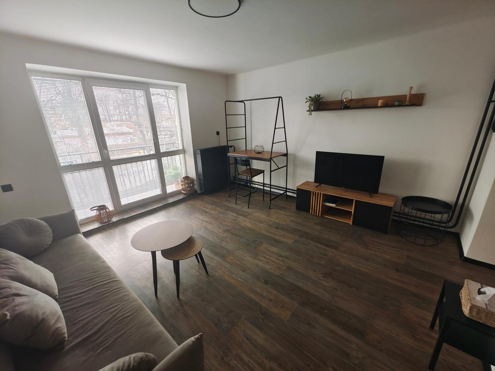 Apartman Opava S Parkovanim Ngoại thất bức ảnh